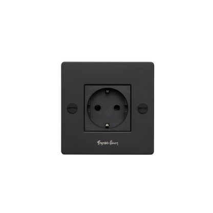EU 1G SOCKET / SCHUKO TYPE F / CROSS