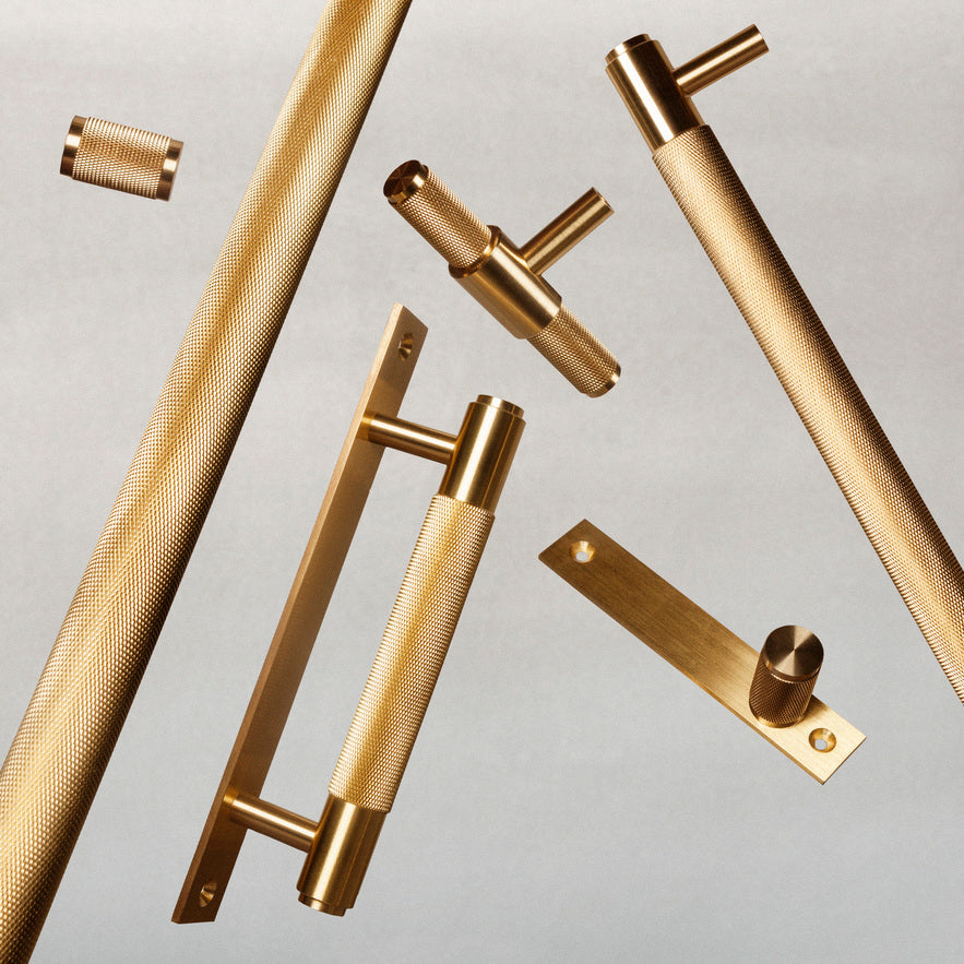 T-BAR / CROSS / BRASS