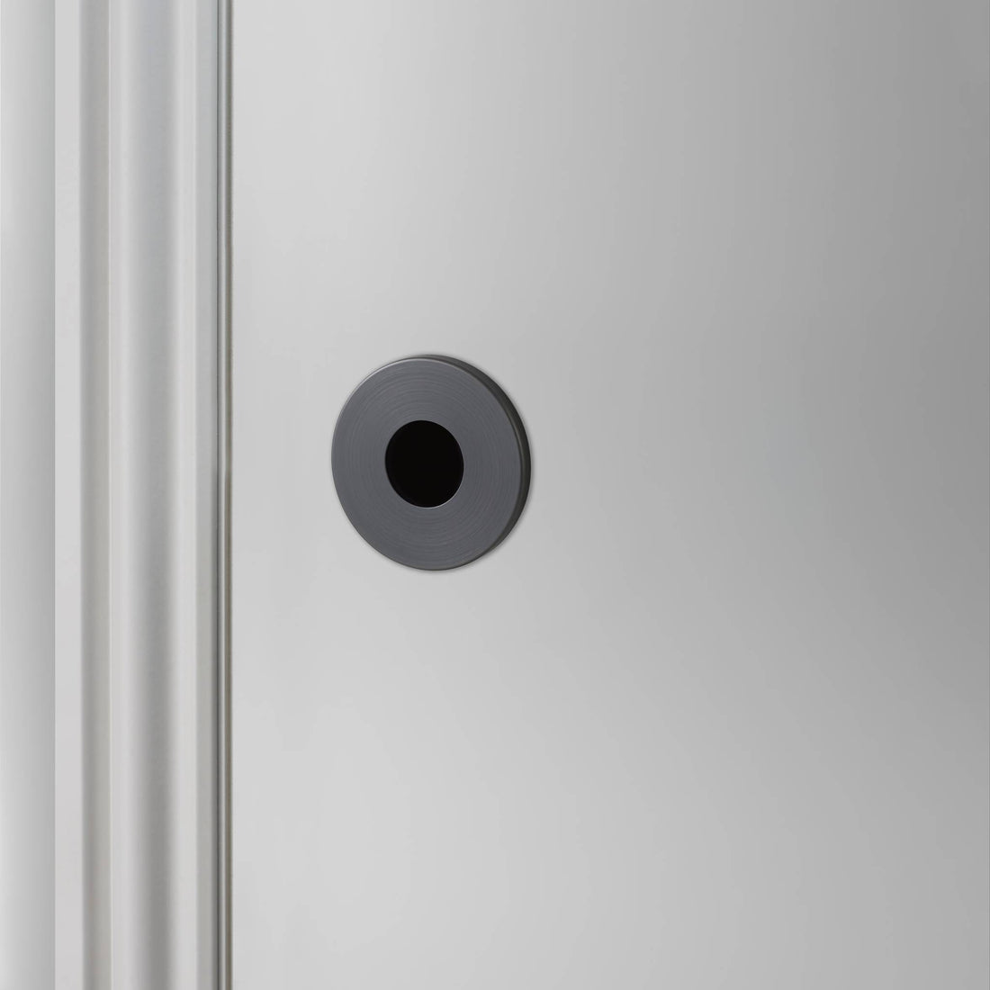 Buster + Punch escutcheon plate / swiss / circular profile – SMOKED BRONZE