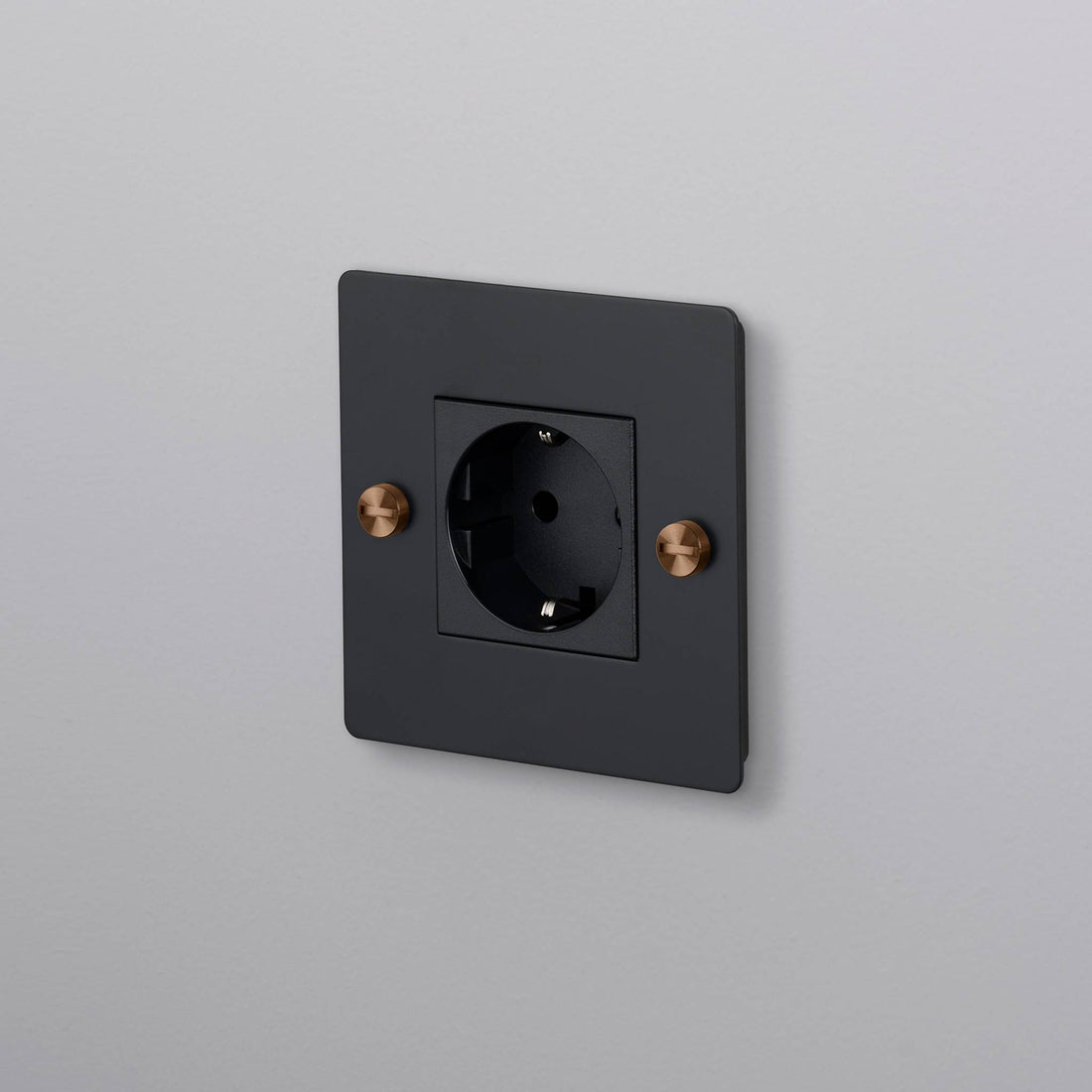 Buster + Punch 1g socket schuko type f cross without logo – Warm Sunset