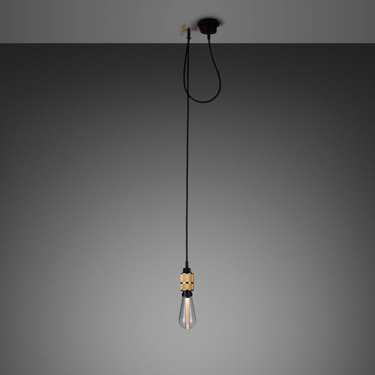Buster + Punch Hooked 1.0 / Nude / Cross / Brass / 2.0 m