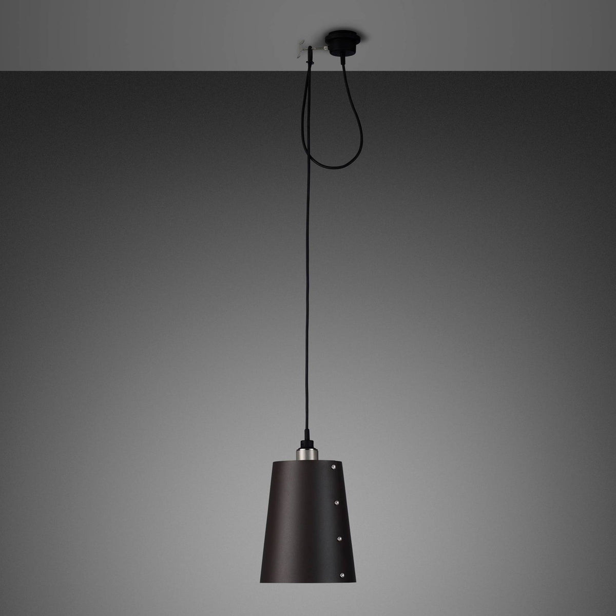 Buster + Punch Hooked 1.0 / Large / Cross / Graphite / Steel / 2.0 m