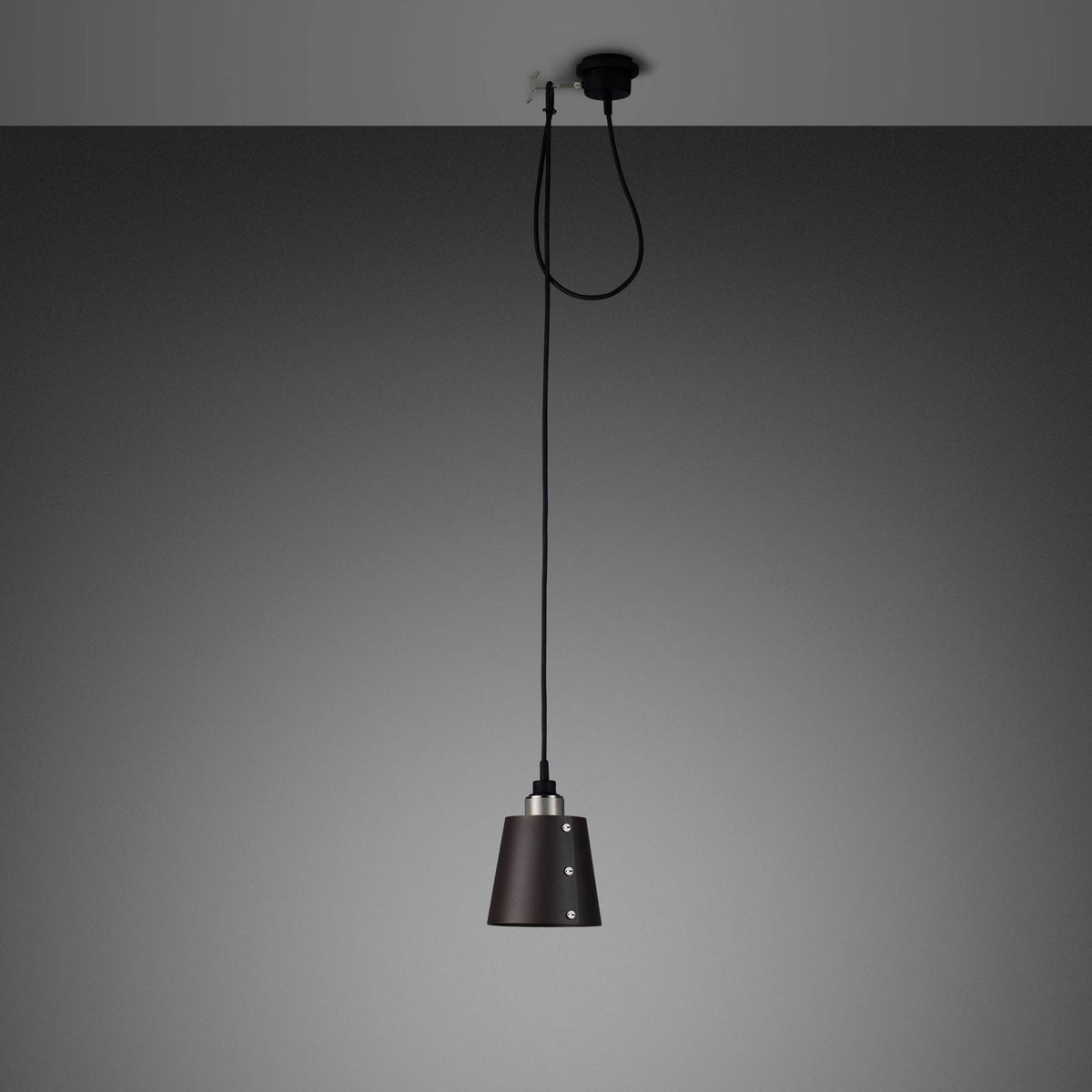 Buster + Punch Hooked 1.0 / Small / Cross / Graphite / Steel / 2.0 m