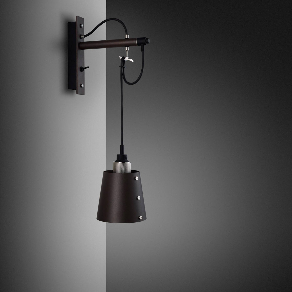Buster + Punch Hooked Wall / Cross / Small / Graphite / Steel