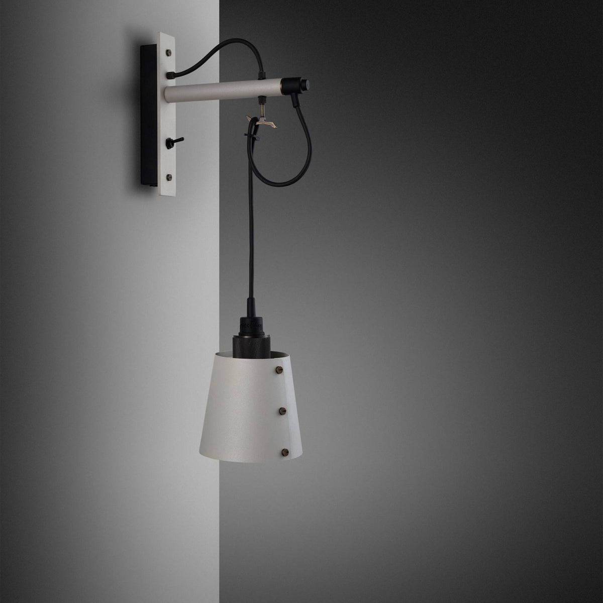 Buster + Punch Hooked Wall / Cross / Small / Stone / Smoked Bronze