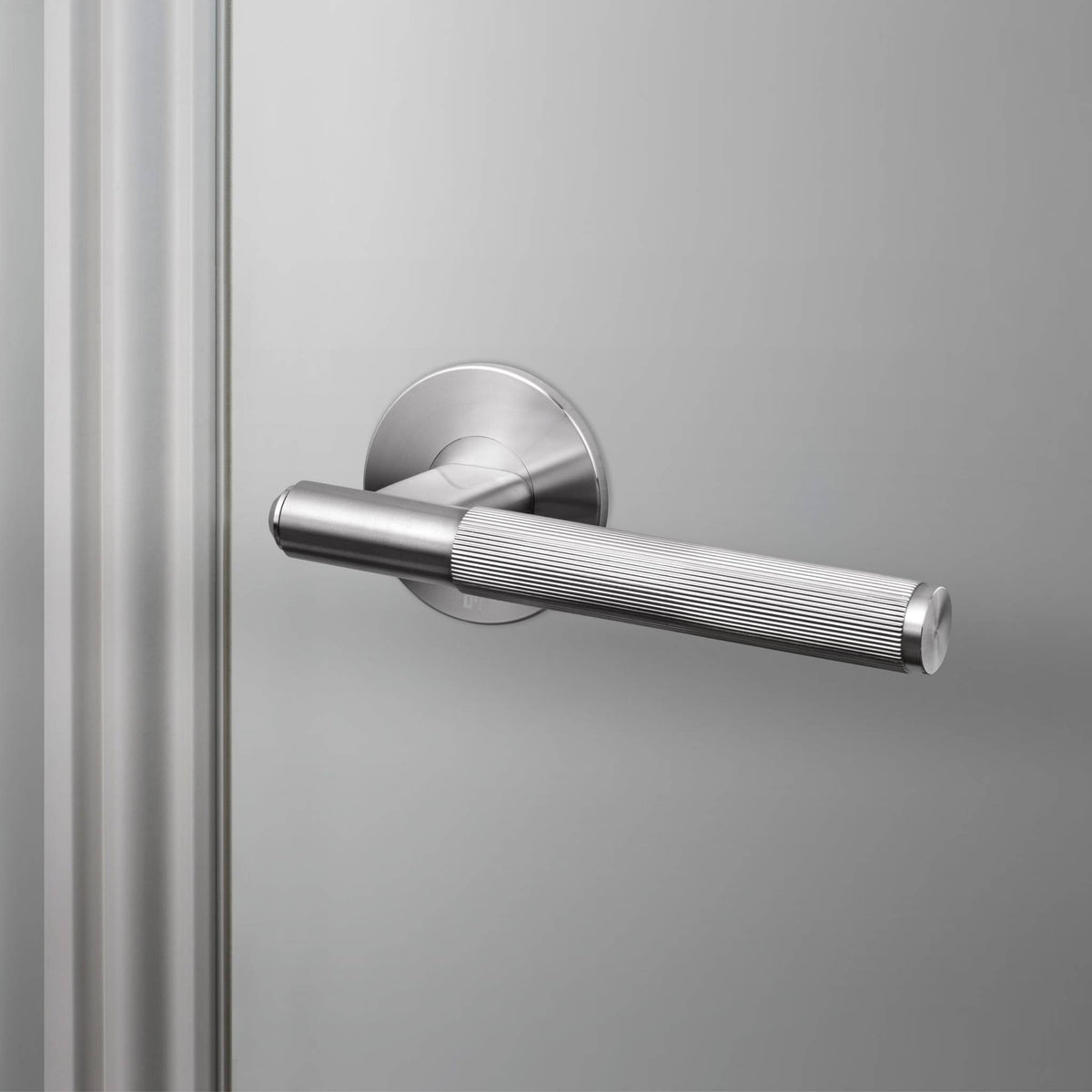 Buster + Punch fixed single-sided Linear door handle – steel