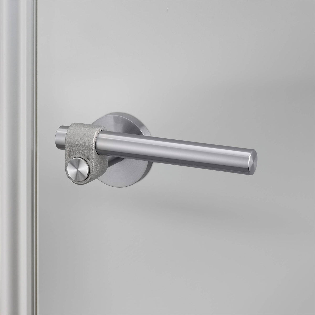 Buster + Punch door handle set / cast / swe / sprung – steel