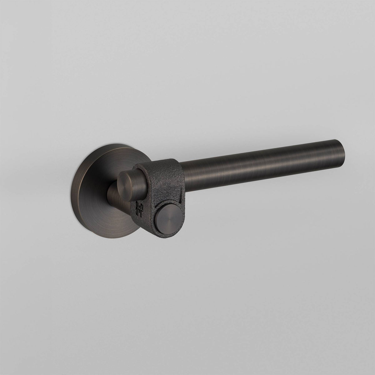 Buster + Punch door handle set / cast / swe / sprung – smoked bronze