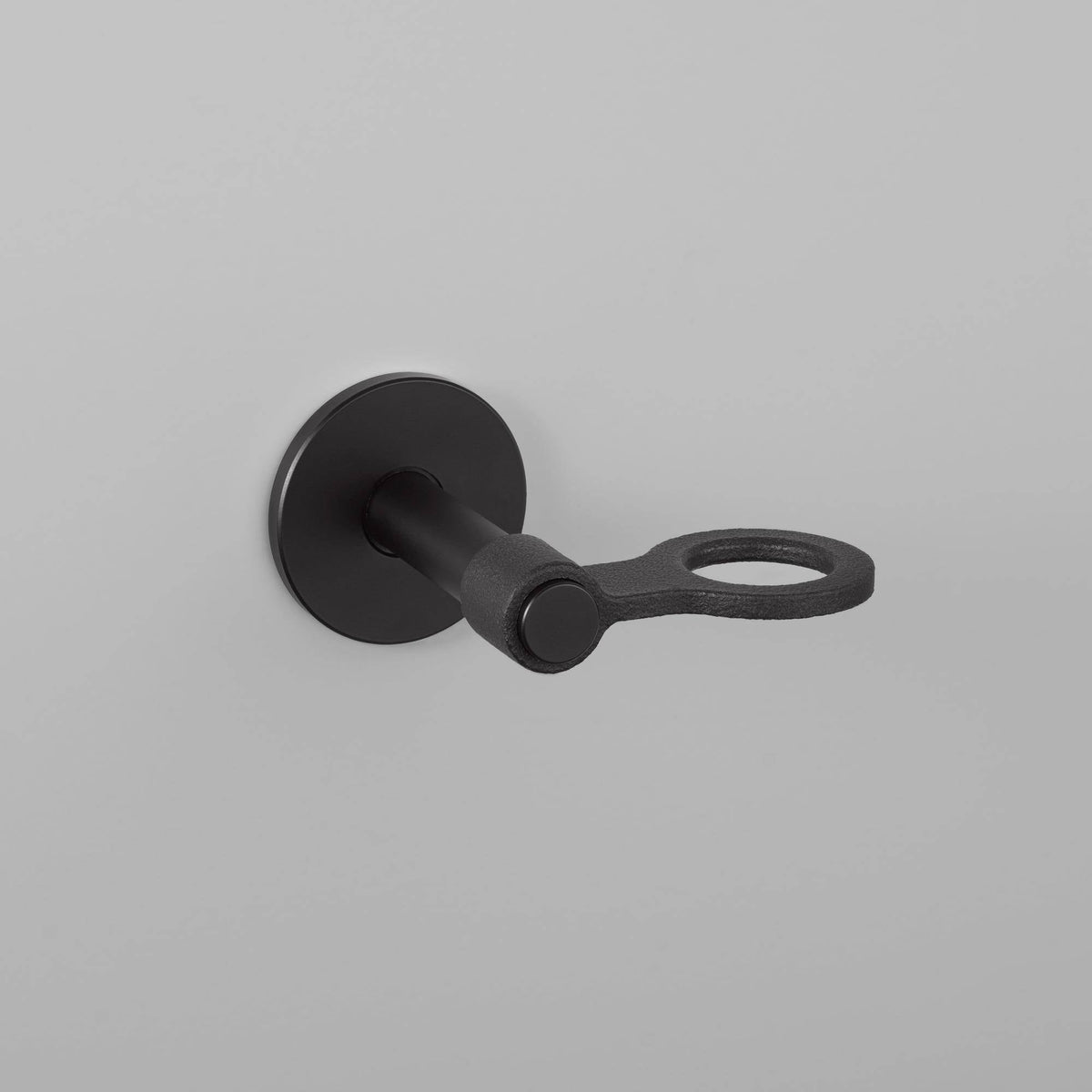 Buster + Punch SOAP HOLDER / CAST / SINGLE DISPENSER WELDERS BLACK
